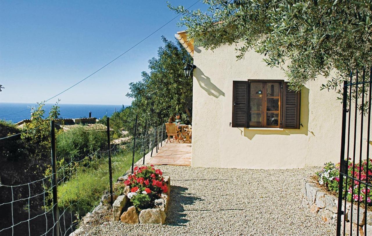 Nice Home In Dei With Wifi Deia Exterior photo